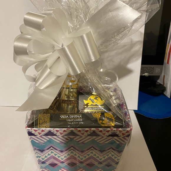 Beauty basket - Picture 2 of 2